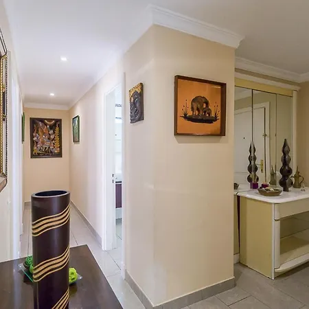 Piso De 2 En Mesa Y Lopez *